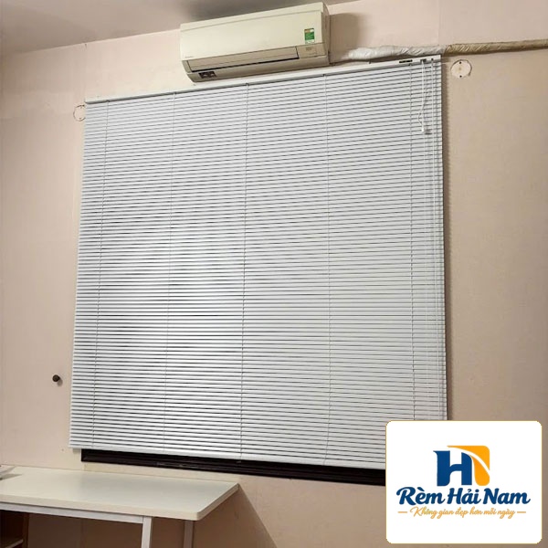 Rèm Sáo Nhôm Giá Rẻ – Lắp Đặt Tận Nơi