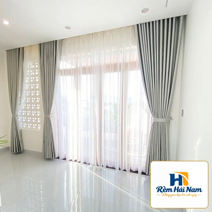Rèm vải phòng khách đẹp chống nắng – Vải dày dặn – Giá tốt