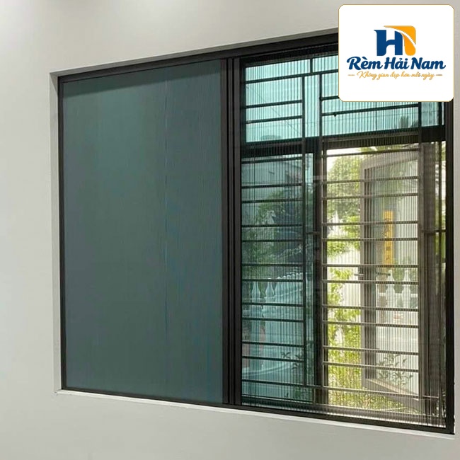 Vách tổ ong chống nắng 100% kết hợp cửa lưới